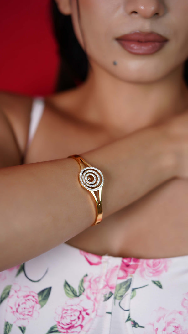 Radiant Spiral Diamond Bracelet