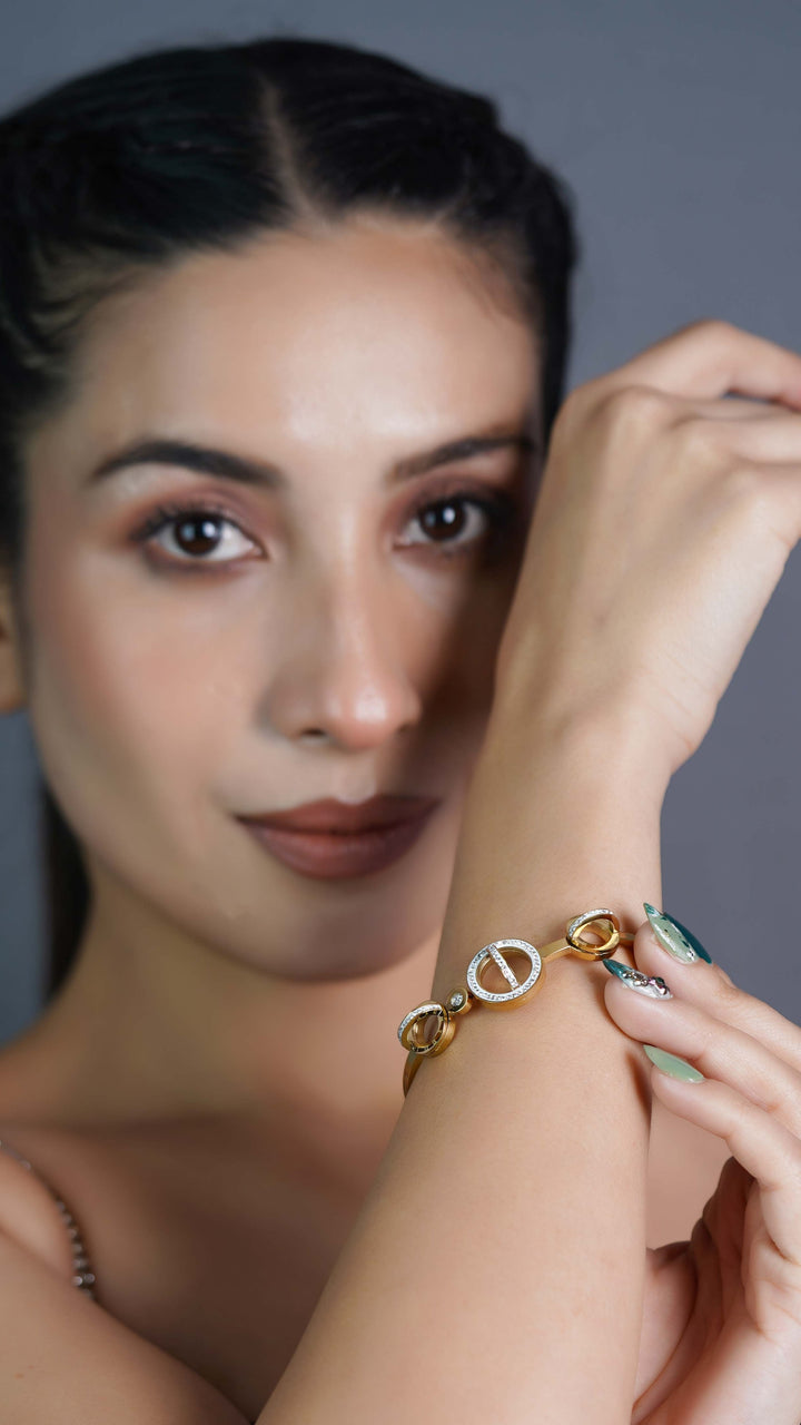 Luxe Orbit Bracelet