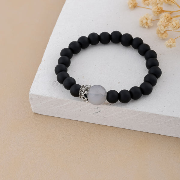 The Black Onyx and White Stone Beaded Bracelet